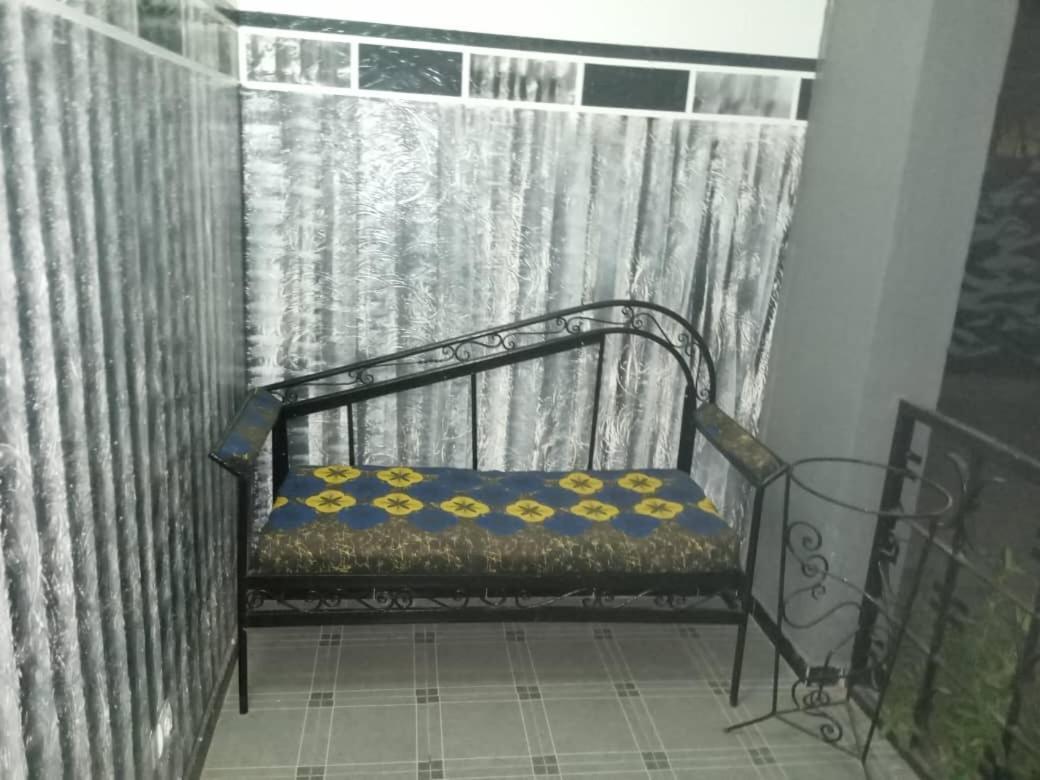 Ferienwohnung Ker Adja Ziguinchor Exterior foto